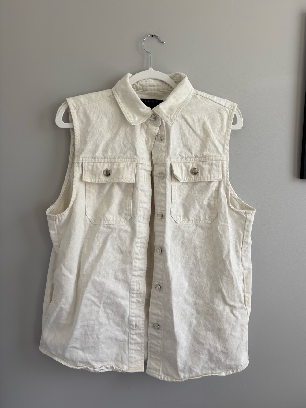 White Sleeveless Denim Vest